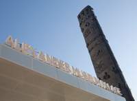 La Stele di Enzo Cucchi